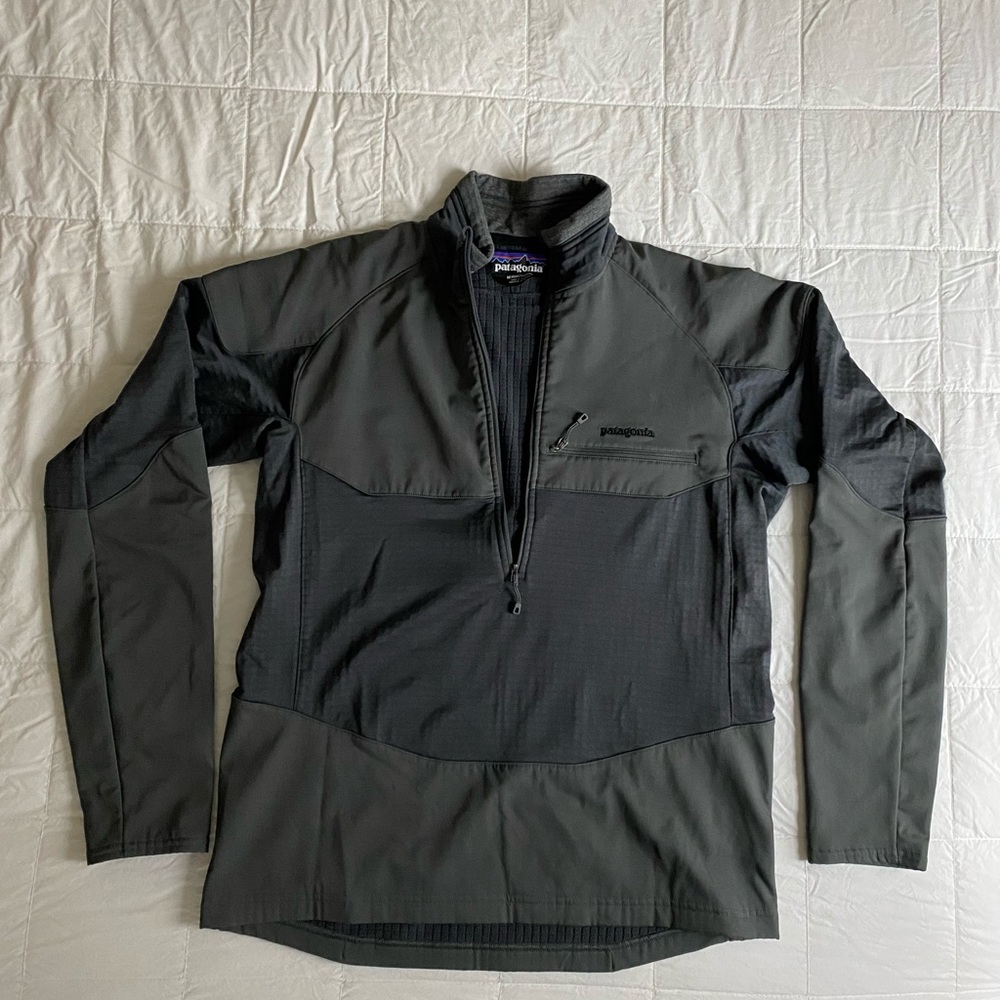 Patagonia Men’s pullover